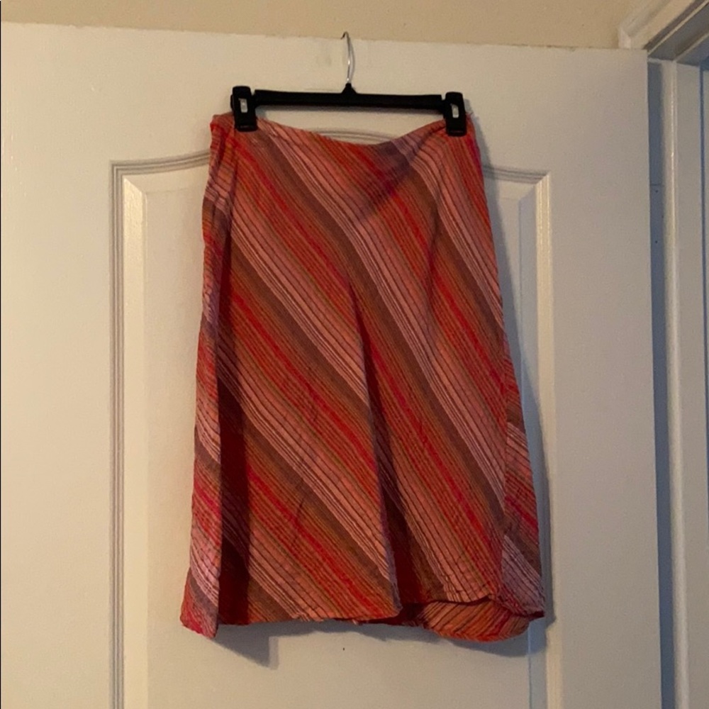 Short skirt